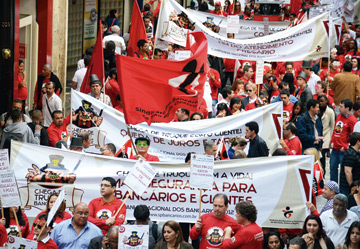 Brazilian bank workers protest