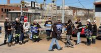 IUE-CWA Information Picket at Mersen